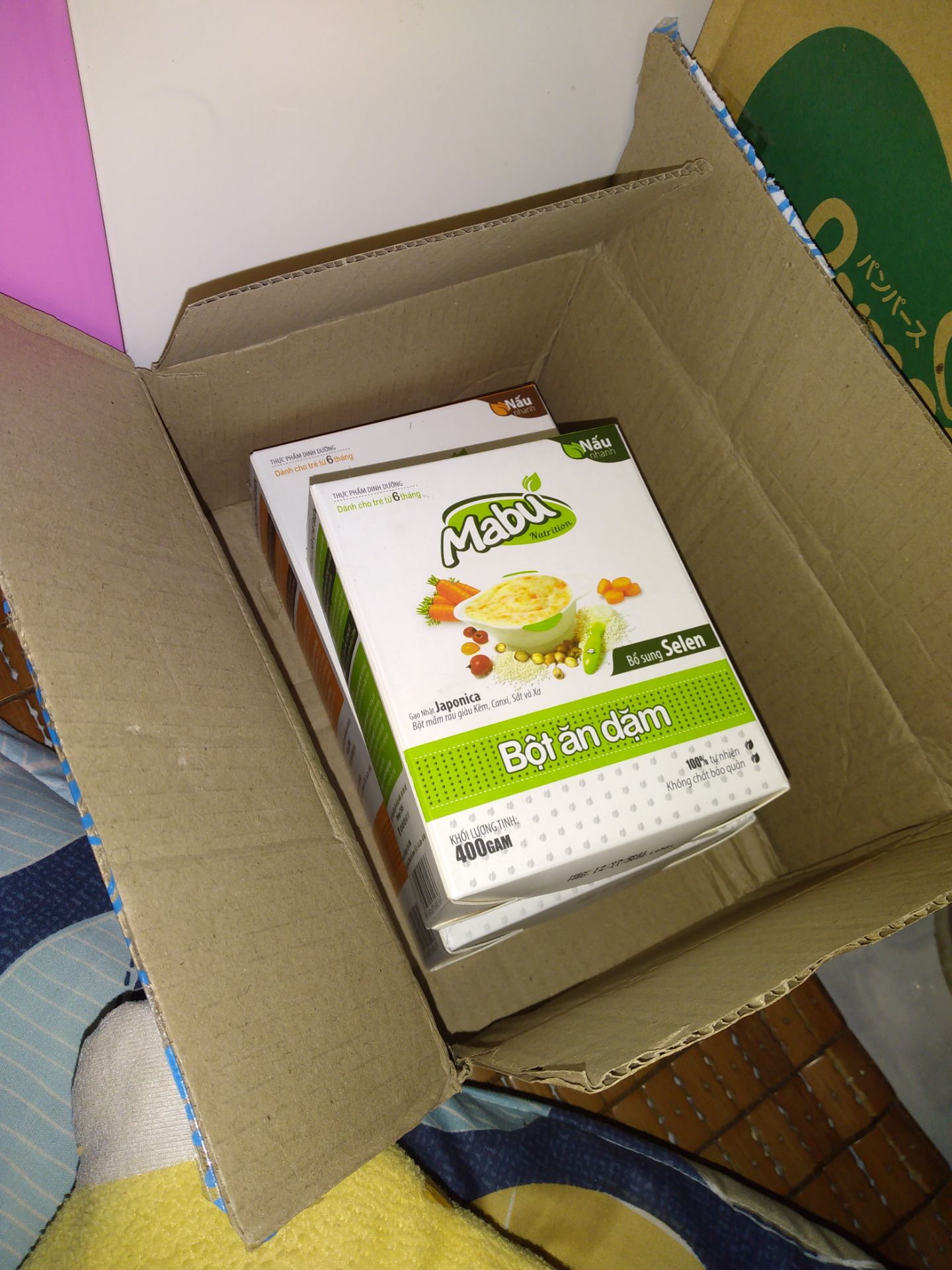 Đóng gói cẩn thận, sản phẩm mẫu mã đẹp, hướng dẫn trên bao bì rõ ràng. Đóng gói cẩn thận, sản phẩm mẫu mã đẹp, hướng dẫn trên bao bì rõ ràng.