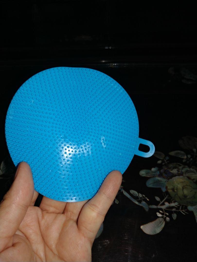 nhìn dễ thương. nhỏ nhỏ. mỏng mảnh. chưa sử dụng. hàng giao khá nhanh. người giao hàng thân thiện. nói chung là ổn.