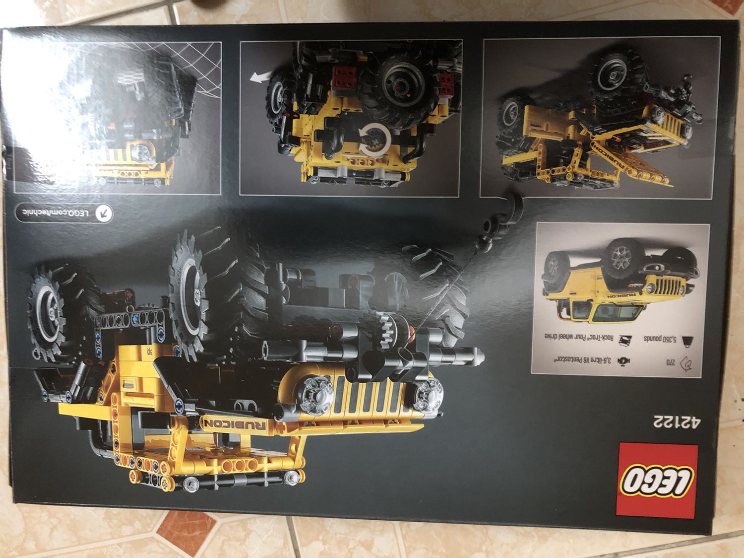Đồ chơi tuyệt đẹp. Hộp rất mới, đóng gói rất cẩn thận. Chất lượng Lego thì khỏi bàn, mỗi tội giá khá cao.
Tiki giao nhanh. Mua hàng trên Tiki rất yên tâm, sẽ tiếp tục mua hàng trong thời gian tới.
Vote 5*