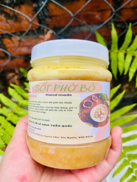 Mọi người ơi, tạm thời theo dõi mình bên FB Mắm Ơi nha.

FB Võ Thị Thu Hạnh đang bị ai đó phá nên mình bị đình chỉ sử dụng tài khoản, hổng biết là có bị mất luôn hay không. 

Trước giờ mình luôn chuẩn bị tinh thần cho trường hợp FB bị khoá hoặc bị mất, giờ mà khoá vĩnh viễn thật chắc mình buồn lắm. Gần 15 năm gắn bó của mình, buồn vui gì mình cũng ghi chép trên đó, những thông tin hay và bổ ích mình chia sẻ nhiều mà tự nhiên mất luôn chắc mình khóc luôn quá 😞

Tạm thời ai cần liên lạc gì thì nhắn cho mình vào Fanpage: https://www.facebook.com/hanh*** hoặc Zalo (Sđt: ***) nhé. 
Nhờ mọi người chia sẻ giúp ạ.