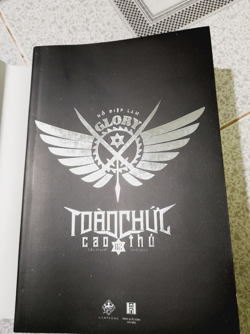 Bìa đẹp, nội dụng hay, trình bày đẹp, giao hàng nhanh.