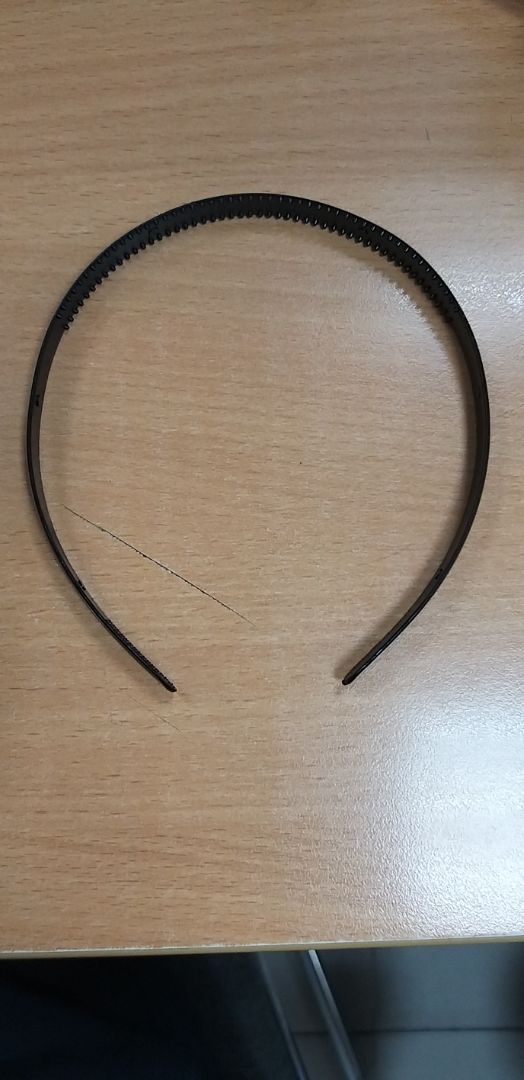 Sản phẩm khác hoàn toàn so với hình minh họa. Size bé.