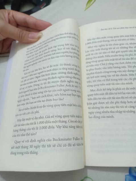 Sách hay, đẹp, nên mua để đọc và trải nghiệm nó nhaa