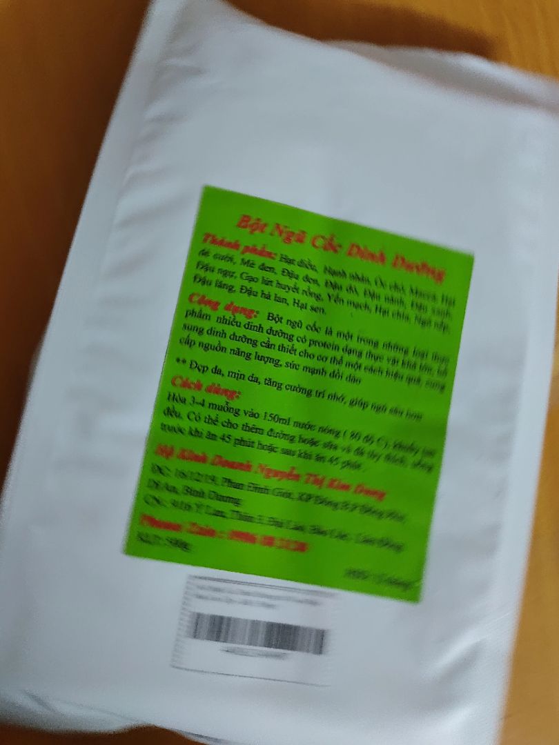 Sản phẩm đóng gói chắc chắn, cẩn thẩn, đúng khối lượng đã ghi. Bột có mùi thơm nhẹ và không có dấu hiệu ẩm mốc. Cảm nhận cá nhân thấy vị hơi khó uống do thấy rõ vị ngô nếp.