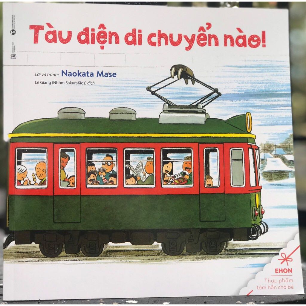 Sách mới tinh, tiki giao hàng nhanh, cẩn thận ko hề bị trầy tróc hay móp méo gì. Nội dung rất hữu ích, giá tốt, rất hài lòng.