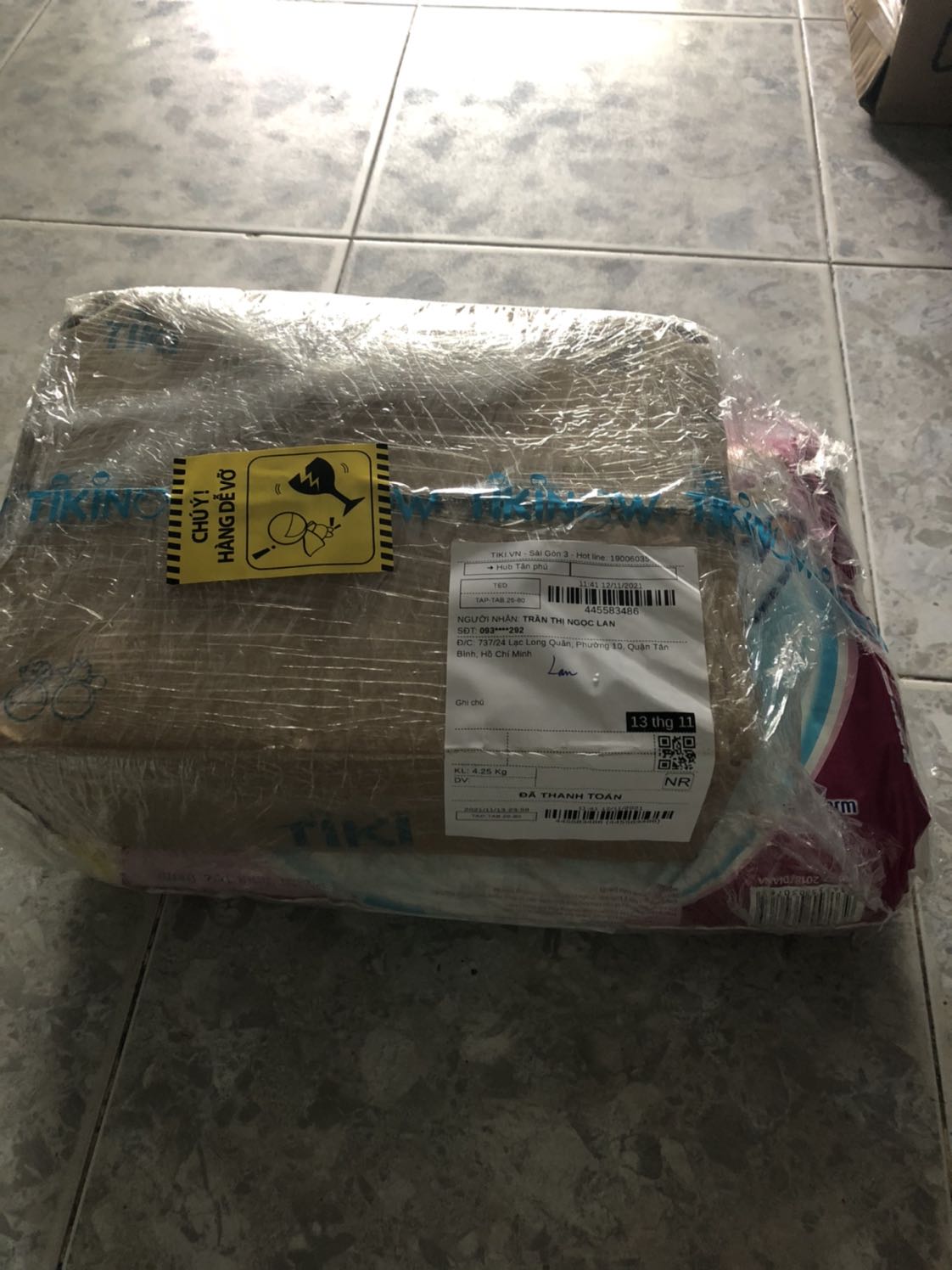 Giao hàng đúng hình. Nhanh chóng