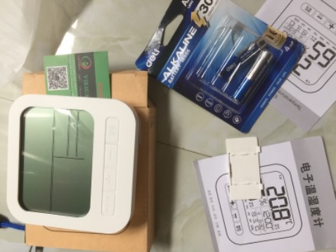 dễ sử dụng, chỉ có điều phải chạy mua pin lắp vào mất thời gian, nên nếu shop hỗ trợ thêm pin hoặc tính tiền pin kèm theo sẽ 5sao dễ sử dụng, chỉ có điều phải chạy mua pin lắp vào mất thời gian, nên nếu shop hỗ trợ thêm pin hoặc tính tiền pin kèm theo sẽ 5sao