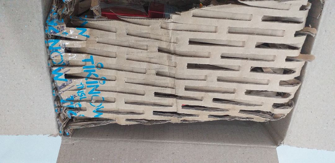 sản phẩm chất lượng, đóng gói kĩ ,giao hàng nhanh, nhân viên giao hàng dễ thương