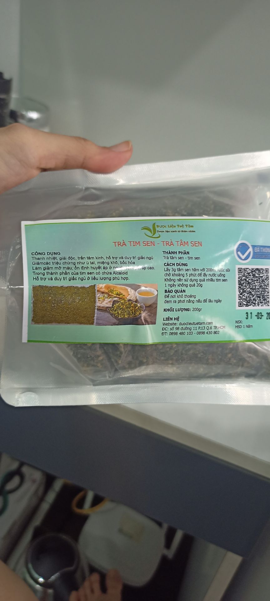 Cảm ơn shop giao hàng nhanh, trà tim sen thì khỏi phải nói rồi uống vào rất dễ ngủ, rất tốt cho sức khỏe... Giá rẻ chất lượng tốt sẽ tiếp tục ủng hộ shop