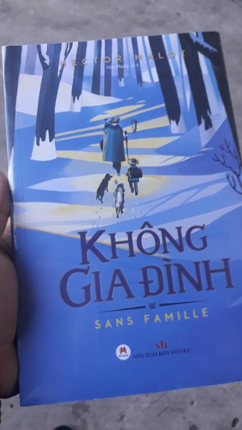 Giao hàng nhanh, hàng giao còn nguyên. Sách còn seal, k bị hư hại.