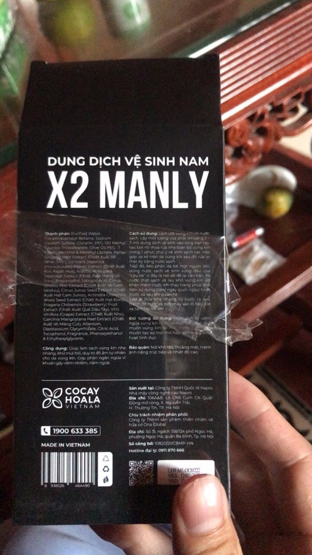 Lần đầu mua hàng mà ưng ý như này nhé
Tuy mình gửi về làm quà nhưng ko chê vào đâu được.
Sản phẩm dùng thơm và sạch lắm nhá. Mùi thơm kiểu nam tính, rất là thích luôn. Hơn nữa mình rửa xong cảm giác sạch sẽ dễ chịu lắm.