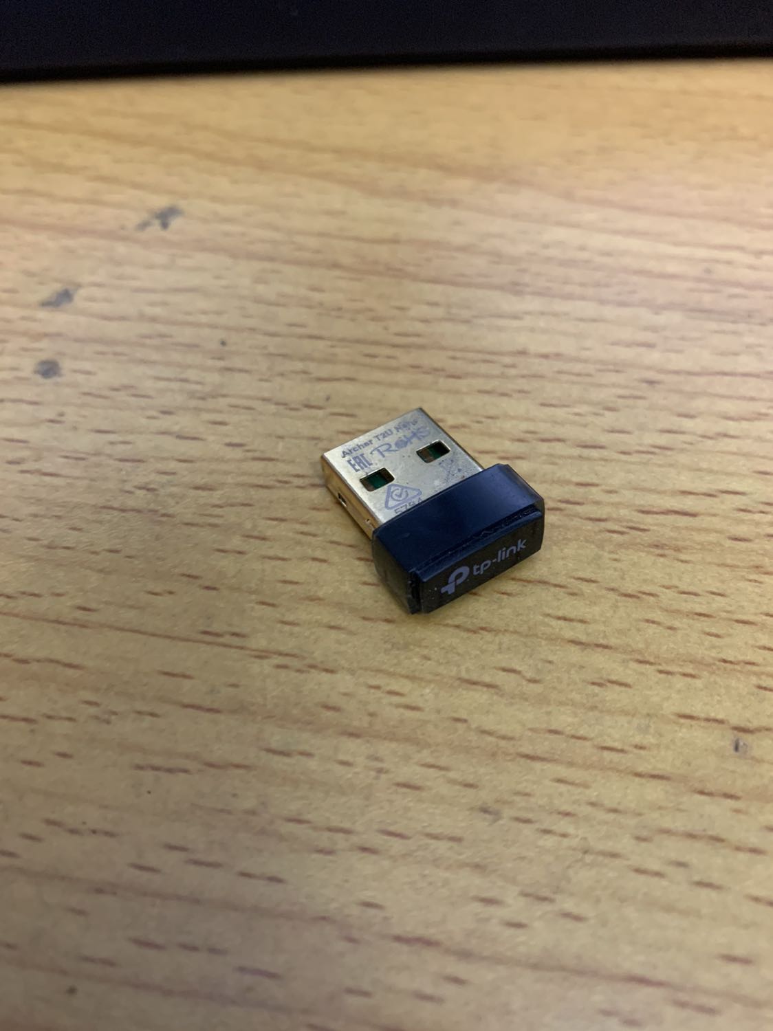 Hơi chập chờn, thỉnh thoảng mất kết nối.
Đã thử với các hãng WiFi khác nhau.
Đã thử đổi driver từ website Hơi chập chờn, thỉnh thoảng mất kết nối.
Đã thử với các hãng WiFi khác nhau.
Đã thử đổi driver từ website