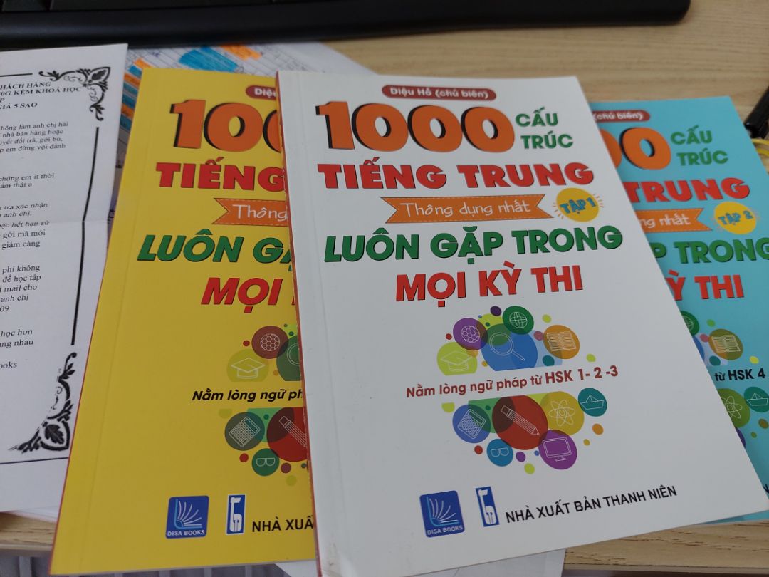 shop rất dễ thương. mua sách còn được tặng ngụ ngôn tiếng trung và cd