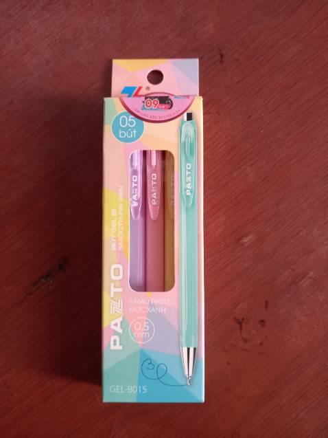 Bút xinh, viết mượt tay. Hàng đóng gói cẩn thận,, tiki giao hàng nhanh.