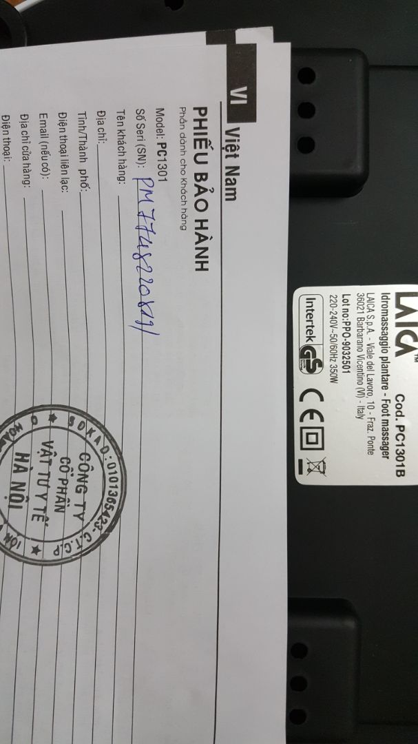 Tiki giải quyết giúp vụ này tại sao số seri trên sản phẩm không khớp với số trên giấy bảo hành, vậy SP có được bảo hành không?