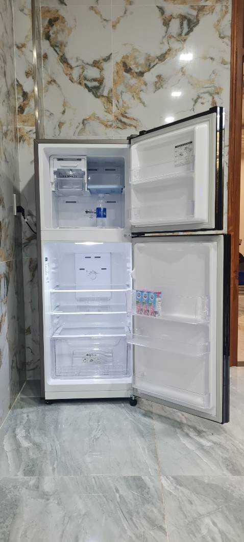 Shop giao hàng nhanh. Nhân viên giao hàng nhiệt tình. Mình mua nhiều ở ĐMX . Các bạn nào bị.... như mình ở ĐMX thì nên ghé shop này mua thử nhé. Rất ok.