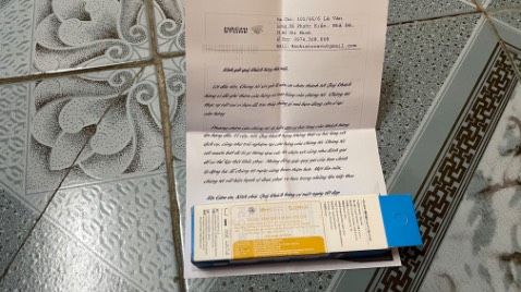 Đóng hộp chắc chắn, rất ưng.
Ấn tượng ban đầu với sản phẩm rất tốt. Cắm vào MacBook Pro 2015, nối với iPhone 12 nhận OK dù cái cổng gốc của MBP hơi chập chờn nếu cắm trực tiếp (chính vì thế tôi mua hub có nối nguồn phụ để phòng hờ).