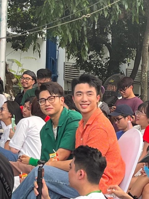 Chất lượng tốt giao rất nhanh luôn sách đọc mê ghê