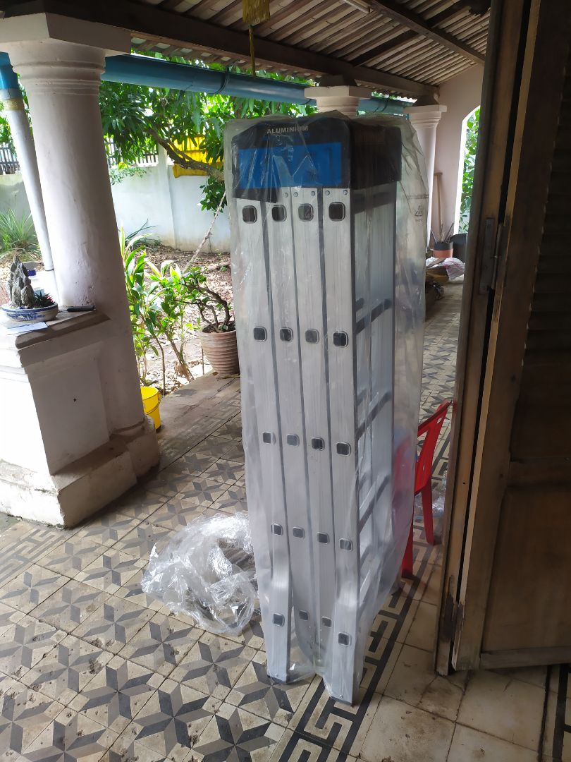 Giao hàng nhanh chóng, động gói sản phẩm cẩn thận, khi mở ra xem thấy có một thanh nhôm ngang bị móp, nói chung sản phẩm nhìn thấy hài lòng.