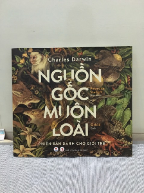 Nội dung hay và màu in rất rõ nét, nhưng lúc chuyển đi em nó không được bọc nên bị dập gáy khá nhiều, mong sẽ có trải nghiệm tốt hơn vào lần sau.