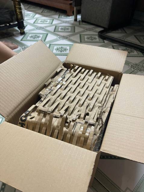 Tiki đóng gói sạch sẽ, rất đẹp và chỉn chu luôn. Mới nhận hàng chưa đọc cuốn này nên chưa biết như thế nào nhưng nhìn gói hàng là ưng liền gòi.