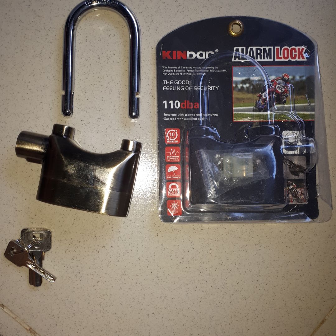 Sản phẩm kêu to nhưng thật sự chưa nhạy...nhìn bên ngoài  có vẻ hàng tồn kho lâu. Pin dự phòng quá cũ kĩ bị oxi hóa chắc không dùng được. Càng ngày chất lượng bên tiki  liên kết càng xuống, mua sản phẩm bị đổi trả hoài chán.