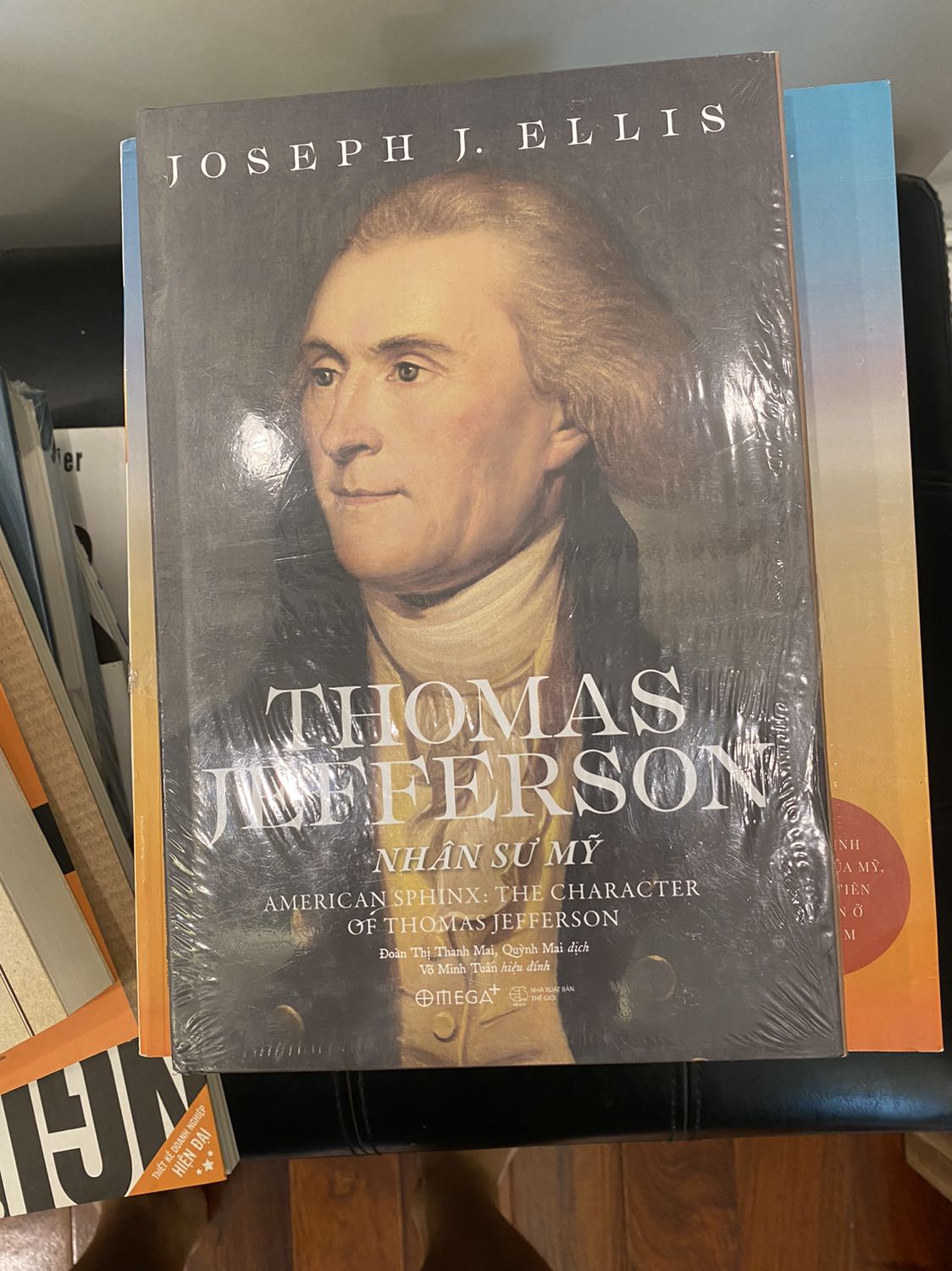 Sách đẹp, giao hàng nhanh. Mình rất thích đọc các cuốn sách về tiểu sử