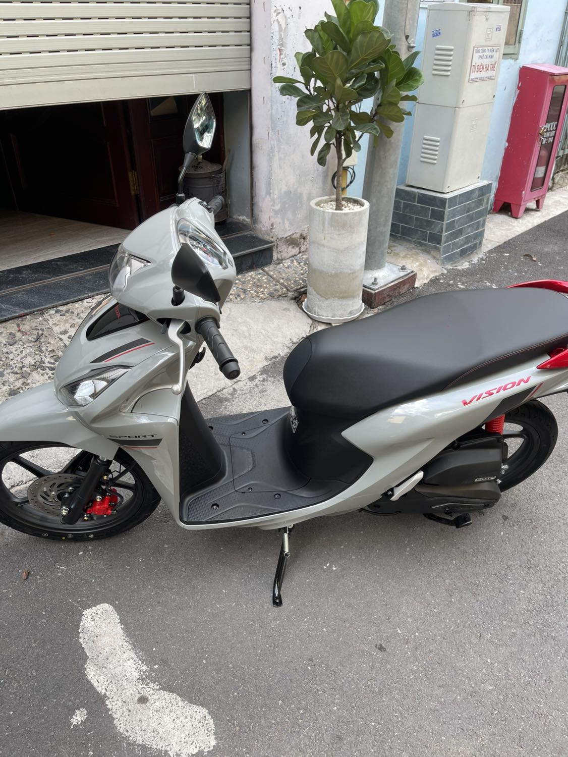 xe êm , nhân viên nhiệt tình xe êm , nhân viên nhiệt tình