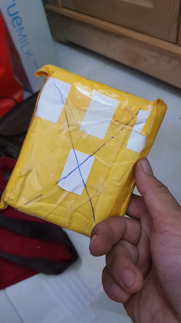 Hàng đóng gói cẩn thận, đúng hình ảnh và dung lượng, còn độ bền và tính ổn định thì chờ thời gian trả lời