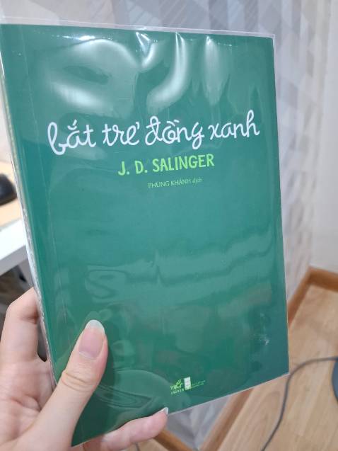 Hay. Sách giao nhanh đóng gói cần thận. Bản dịch này chuẩn hơn bản dịch trên mạng rất nhiều, mình đã đối chiếu với bản tiếng Anh. Một trong những cuốn nên mua bản xuất bản.
