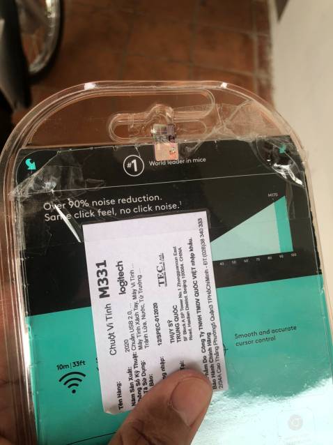 Hàng giao đã bị khui bao bì, sản phẫm có dấu hiệu đã qua sử dụng, pin không đúng chính hãng, lở khui không quay clip nên khả năng khó kiên cáo