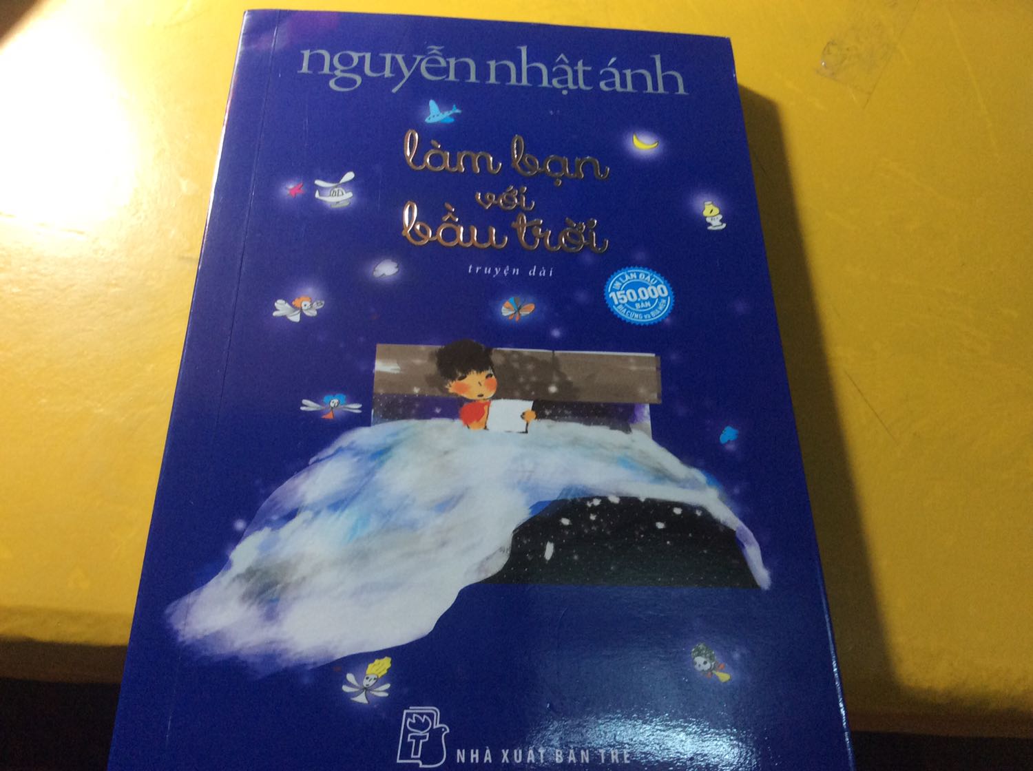 Sau một hồi loay hoay đã biết lồng ảnh vào khung:)), tưởng sẽ không có bookmark mà có luôn. Sách, bookmark, khung ảnh vẽ tay, dễ cưng lắm luôn Sau một hồi loay hoay đã biết lồng ảnh vào khung:)), tưởng sẽ không có bookmark mà có luôn. Sách, bookmark, khung ảnh vẽ tay, dễ cưng lắm luôn