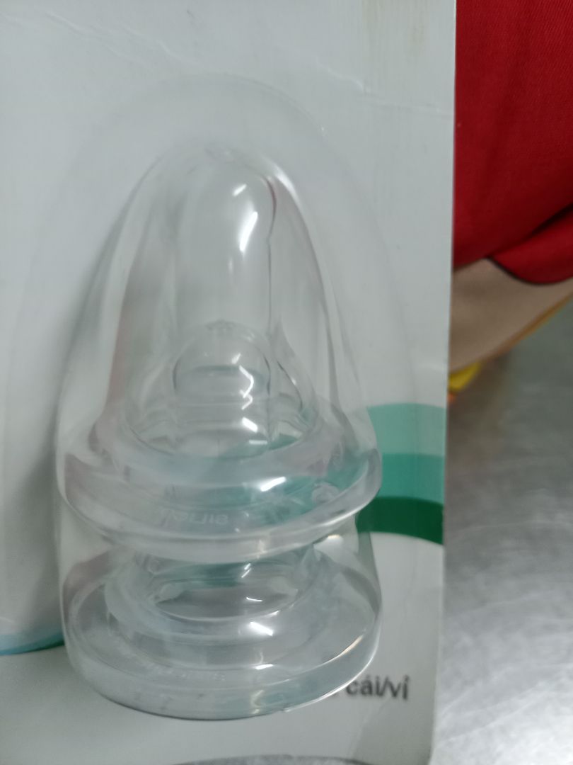 hồi giờ toàn dùng núm ti và bình của hàng pigeon thôi. lần sau sẽ ủng hộ tiếp hồi giờ toàn dùng núm ti và bình của hàng pigeon thôi. lần sau sẽ ủng hộ tiếp