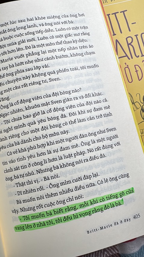 Sách hay và nhẹ nhàng lắm. Làm mình đi đặt ngay 2 cuốn còn lại cùng tác giả