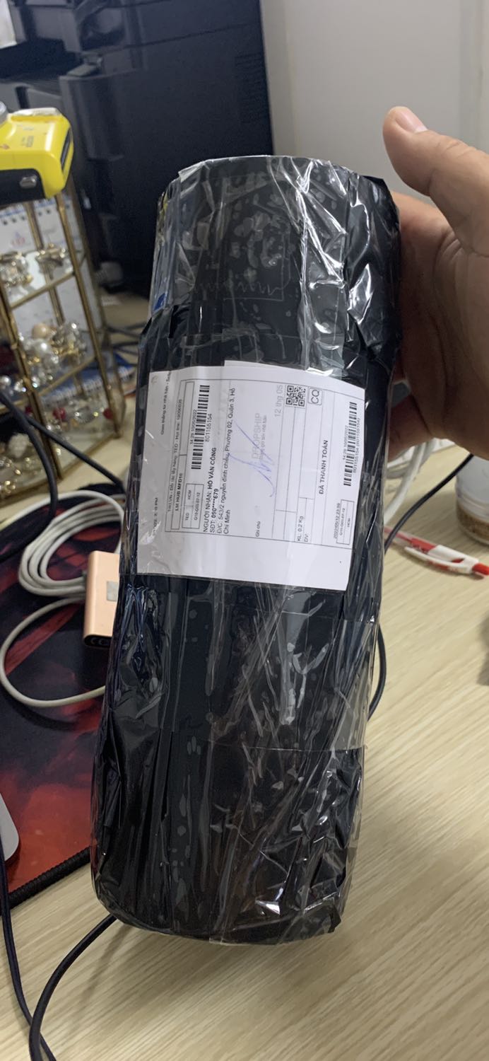 mua 2 cuộn mà giao có 1 là sao????