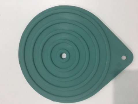 Miếng lót nồi này thật sự đa năng
Mk có thể dùng để lót nồi, lót lọ hoa, dùng để Bắc nồi nữa
Đặt nồi mới đun lên cũng ko bị chảy
Cho shop 10* luôn
Mọi người nên mua nhé