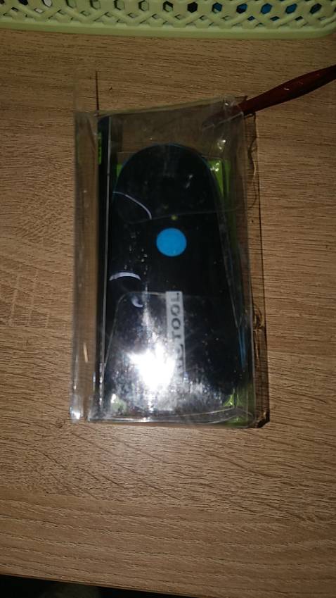 Đèn chiếu sáng tốt.  Còi kêu to nhưng 1 bộ thiếu dây sạc.  Mua giúp người ta thiếu ngay bộ của họ.  Sp cho 5 sao,  khâu soạn hàng còn sơ sài quá