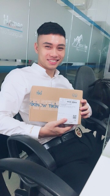 Vừa nhận được quần sịp của tiki, cực kì hài lòng, chất vải co giãn tốt, đường may cẩn thận, rất hài lòng. Mua trên tiki chưa bao giờ làm mình thất vọng, sẽ tiếp tục ủng hộ Shop