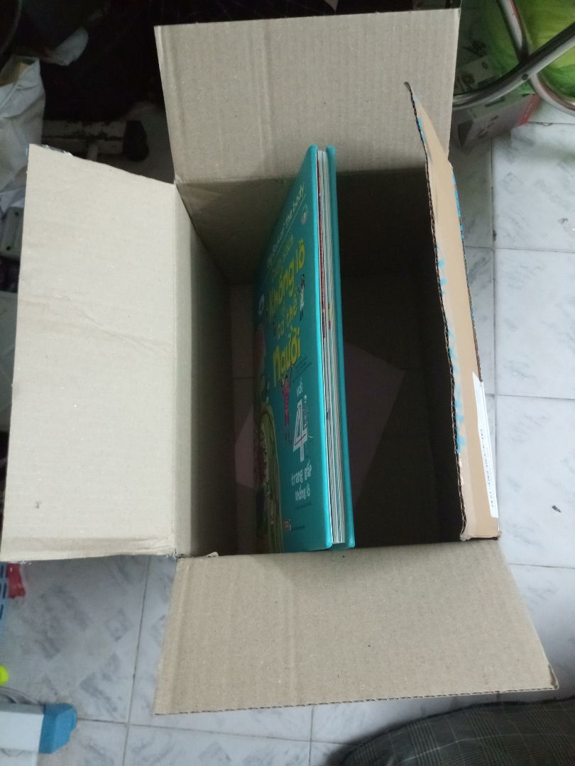 sách đẹp,hữu ích cho cả người lớn và trẻ em...tiki giao hàng đúng hẹn,cơ mà lần sau để hộp nhỏ thôi chứ có quyển sách mà giao cái thùng..hú hồn chim én ?,hơi quăn gáy xíu nhưng giá sale nên chấp nhận đc