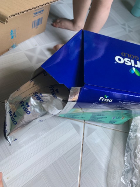 Mua nhiều lần nhưng lần này đóng gói tệ 
Nhận hàng thì bị như này Mua nhiều lần nhưng lần này đóng gói tệ 
Nhận hàng thì bị như này