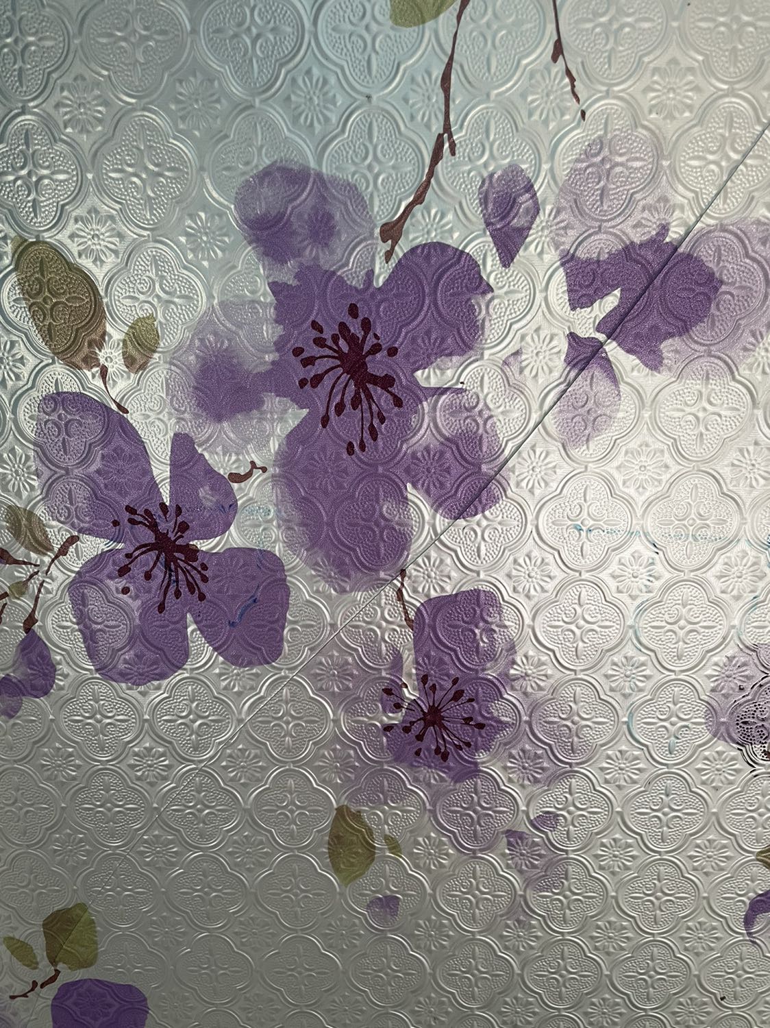 Mẫu đẹp, dễ dán. Tưởng mỏng mà dán lên thì kín đáo lắm ạ.