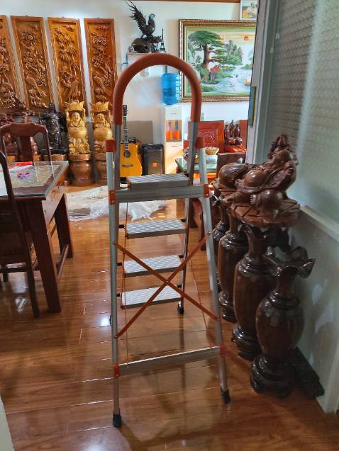 Lần đầu tiên mua hàng Tiki mua được 1 sản phẩm chất lượng trên cả tuyệt vời. Giao hàng nhanh. Đóng gói nhiều lớp kỹ lưỡng. Shop uy tín. Tham khảo vài shop giá về tới nhà từ 818k đến gần 850k. Shop này rẻ hơn gần cả trăm ngàn, thời covid 100k cũng tiết kiệm kha khá đó. Cảm ơn shop. Sẽ tt ủng hộ shop khi có nhu cầu. 10*. Mn nên mua kg lo nghĩ gì cả. Rất ưng ý và mãn nguyện.