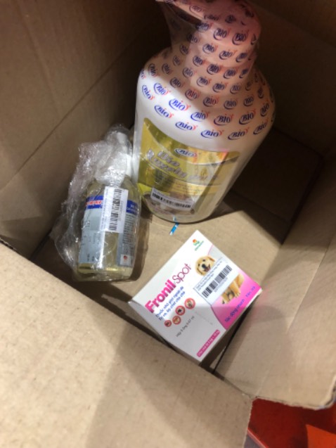 Giao nhanh 2h. Đóng gói rất kĩ. Date mới. Nhưng loại này dùng không có tác dụng với loại chai thuỷ tinh đang dùng trước đó ở nhà. Do hết đang cần nên đặt thử loại này thử.