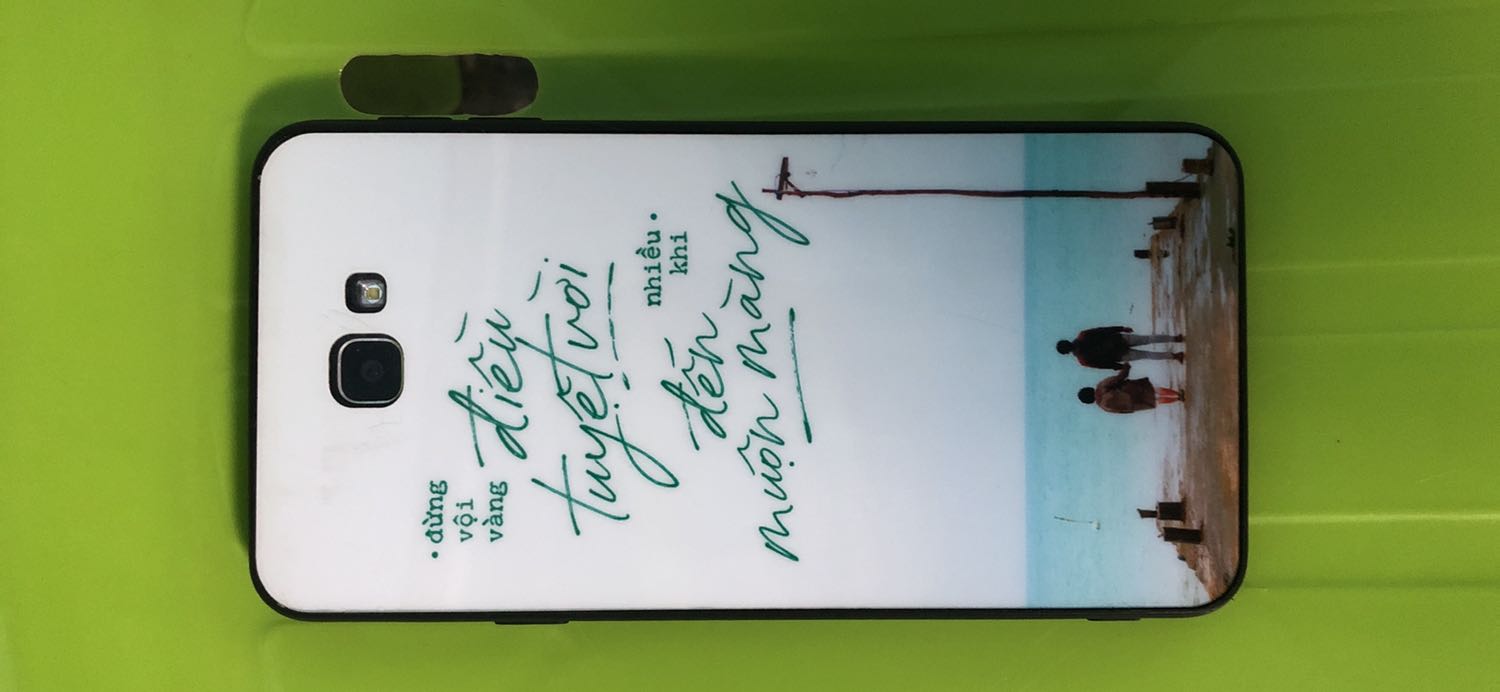 Hàng khá đẹp, ôm sát máy