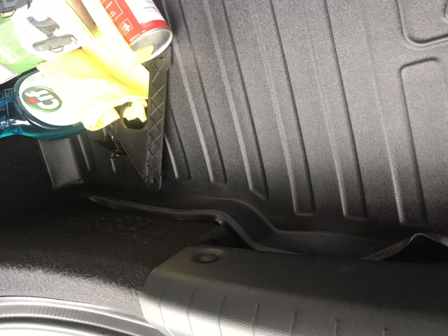 Ok. Bỏ khít, chỉ có mép ngoài cùng phía sau hơi nhăn. K biết độ bền thế nào phải chờ thời gian