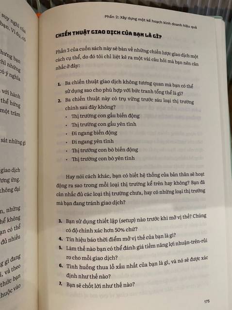 Ủng hộ anh Thái và Happy Live. Cá nhân thấy cuốn sách rất hay để hiểu tầm quan trọng của chiến lược xác định quy mô vị thế và quản lý rủi ro. Ngoài ra, còn rất nhiều điều cần học hỏi để kiểm soát, quản trị tâm lý trong quá trình giao dịch.