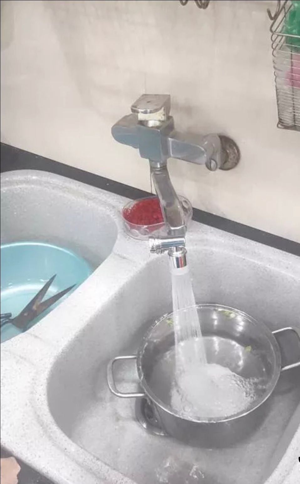 Mua 2 cái cho 2 vị trí. Dùng tiện lắm.