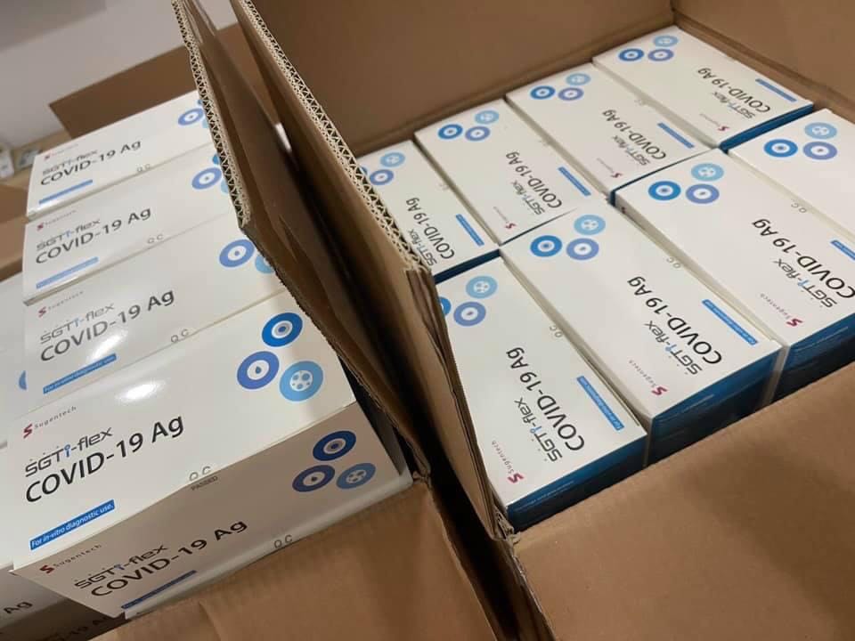 E mua 2 bọc có 129k , quá rẻ mà xịn xò , nên mua dùng nha mn (h. Ảnh ko liên quan)