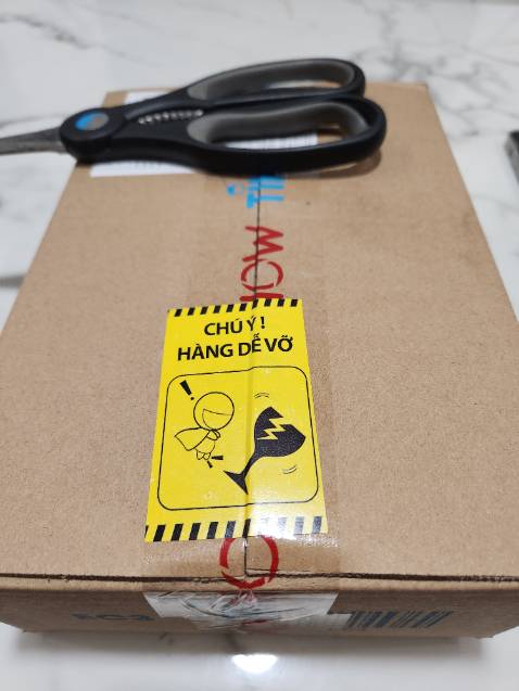 Hàng giống giới thiệu, đings gói rất cẩn thận, hạn sử dụng rõ ràng, hy vọng xài tốt bền, tạm đánh giá 5 * Hàng giống giới thiệu, đings gói rất cẩn thận, hạn sử dụng rõ ràng, hy vọng xài tốt bền, tạm đánh giá 5 *