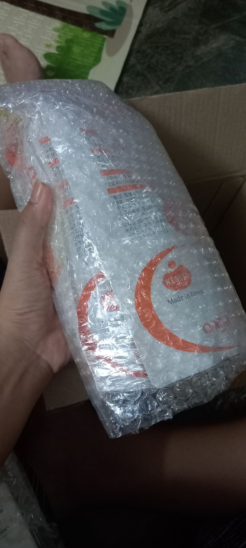 Giao đúng sản phẩm, đóng gói cẩn thận. Giao hàng hơi lâu.